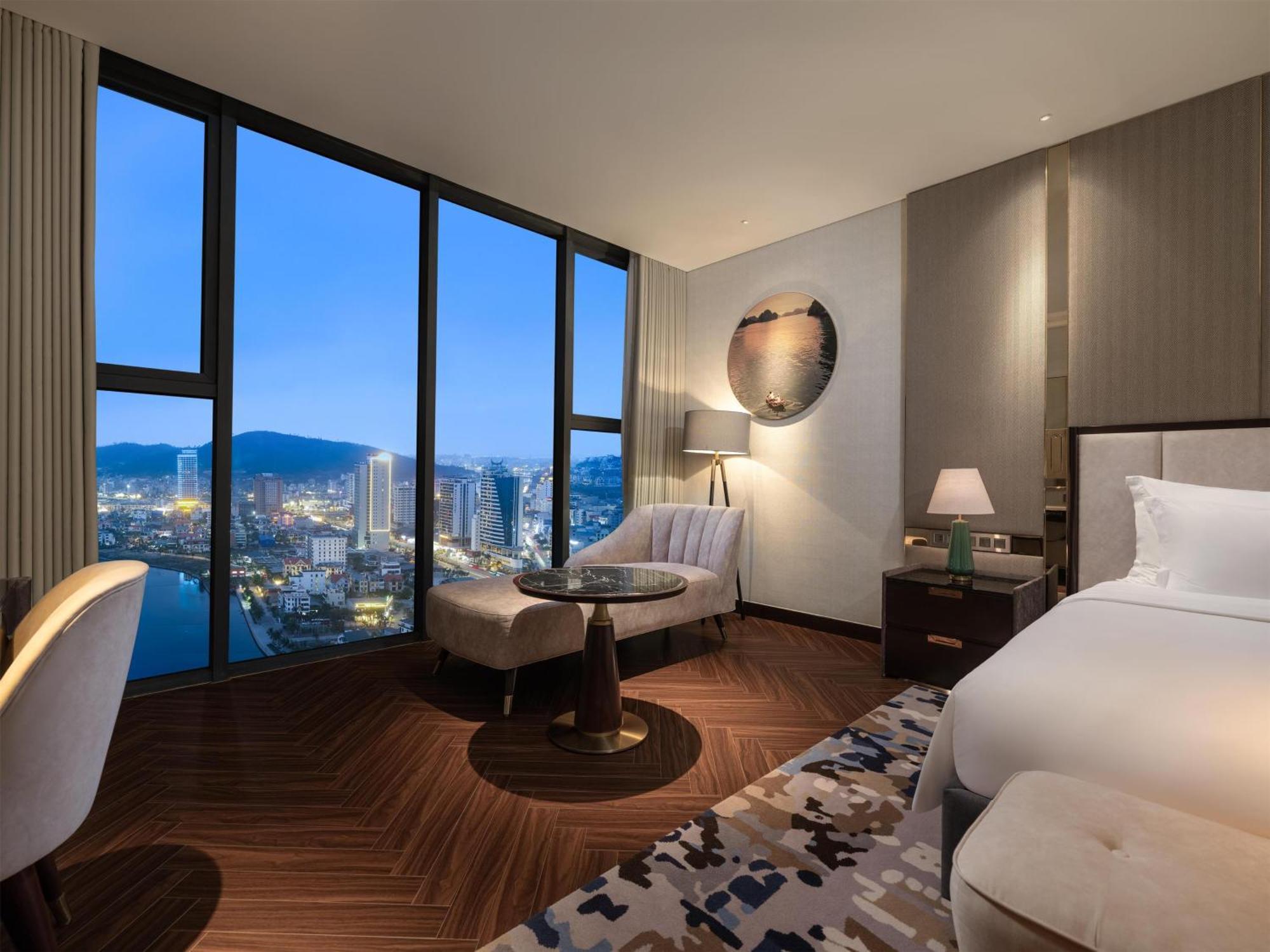 Hotel Radisson Blu Ha Long Bay Exterior foto